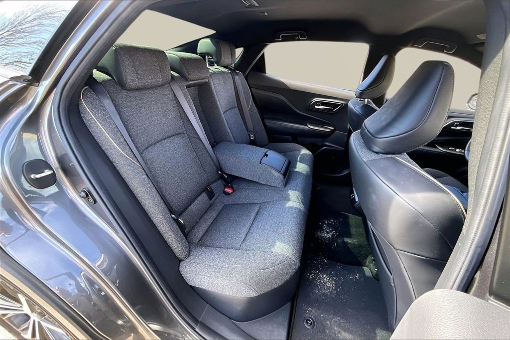 Used 2023 Toyota Crown XLE image 27