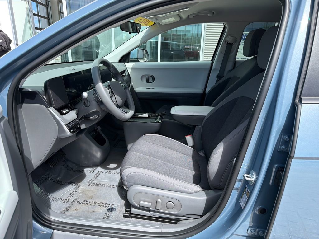 Used 2025 Hyundai Ioniq 5 SE image 9