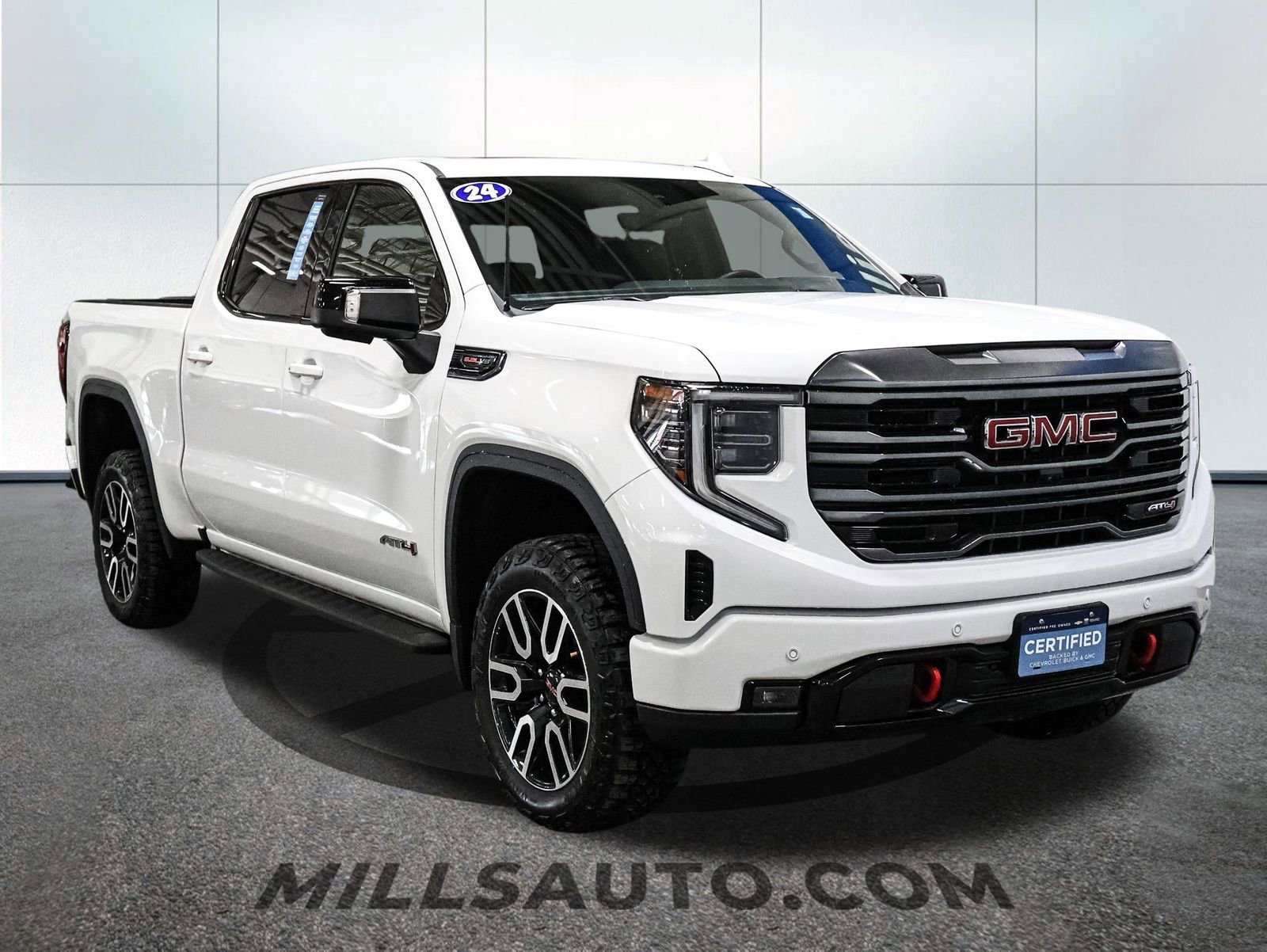 Certified 2024 GMC Sierra 1500 AT4 w/ Technology Package AWD/4WD image 11
