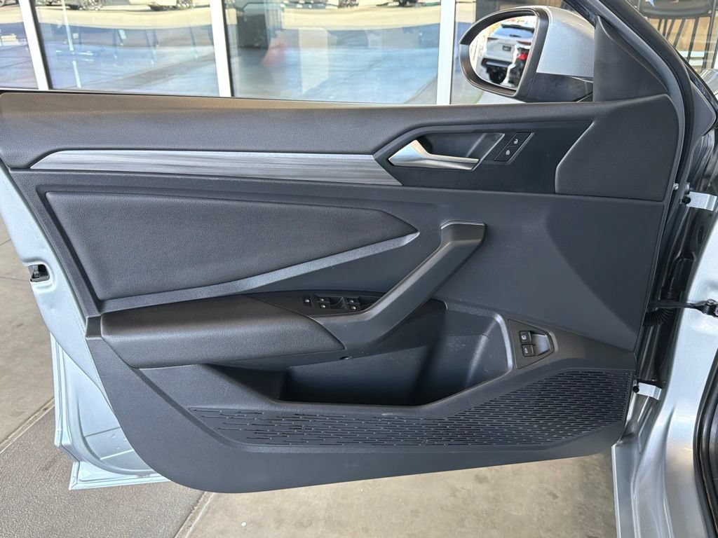 Used 2020 Volkswagen Jetta SEL FWD image 17