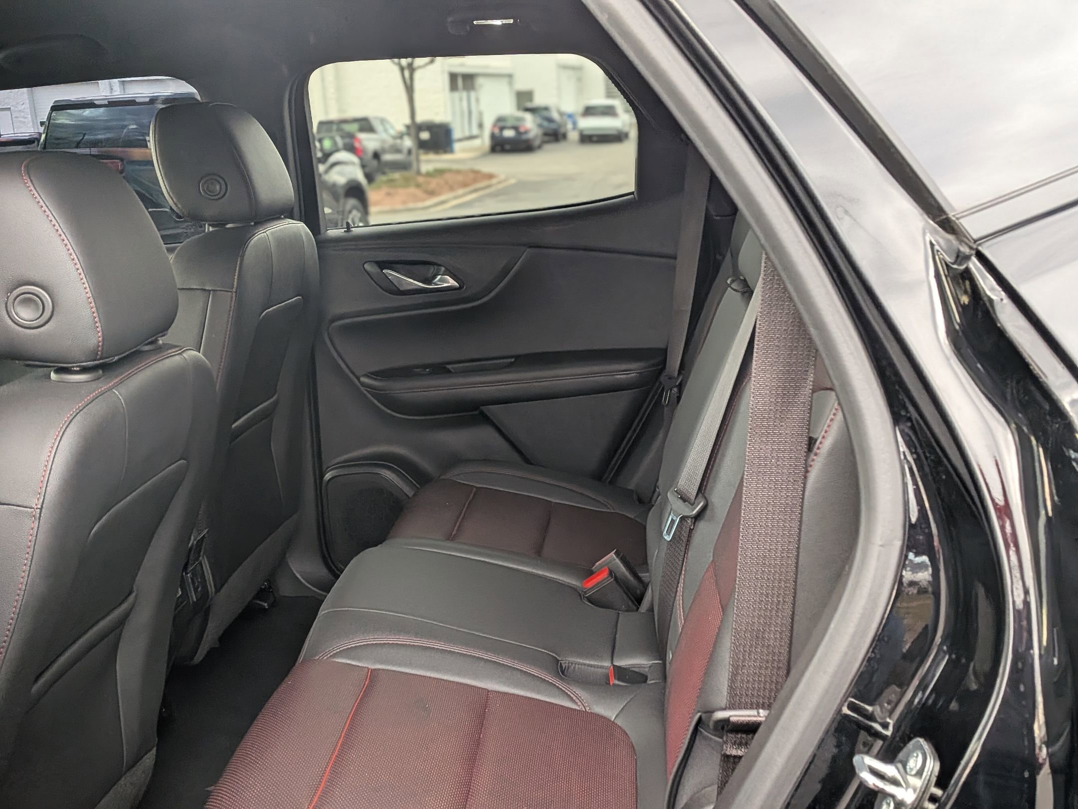 Used 2022 Chevrolet Blazer RS image 32