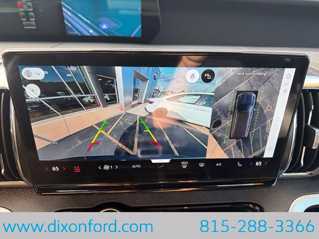 Used 2025 Ford Expedition Tremor AWD/4WD image 13