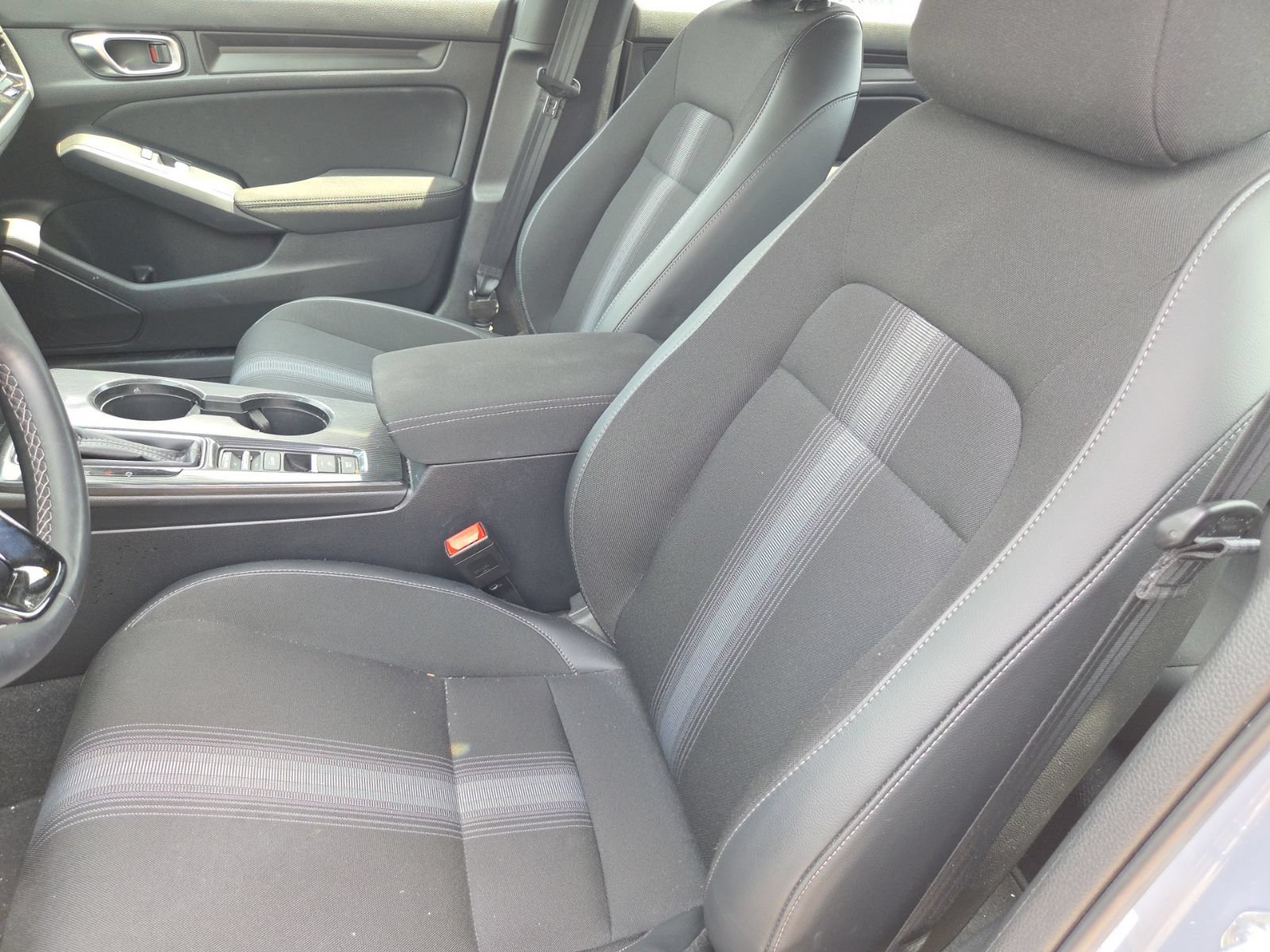 Used 2024 Honda Civic Sport image 11