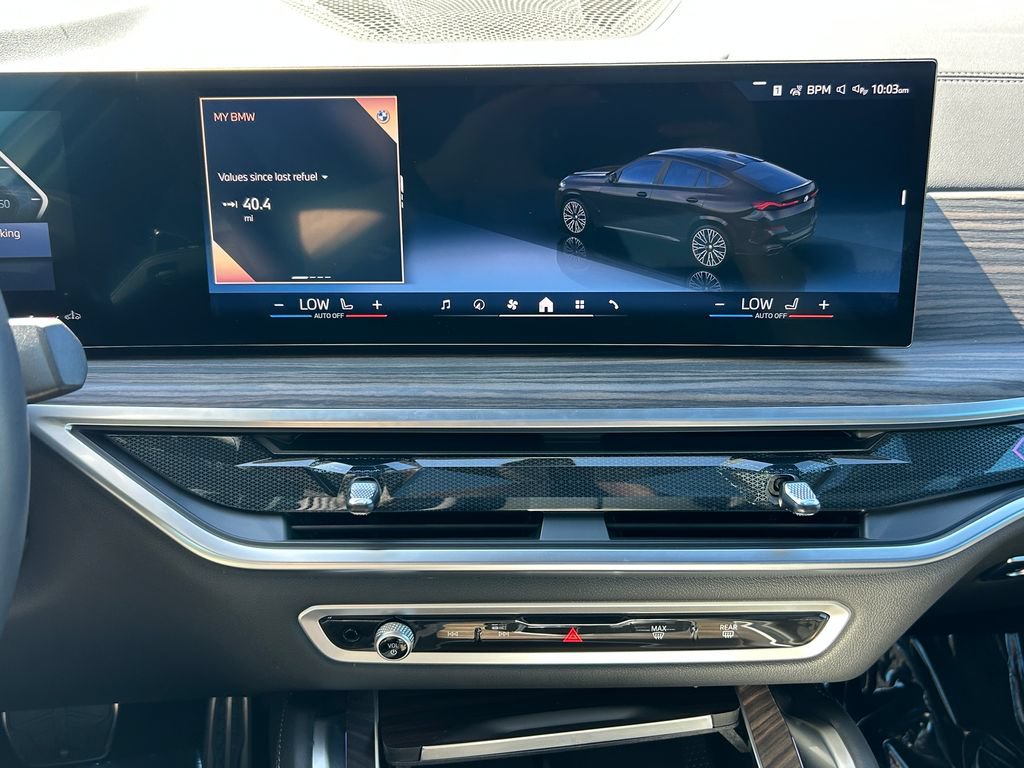 Used 2026 BMW X6 xDrive40i AWD/4WD image 25