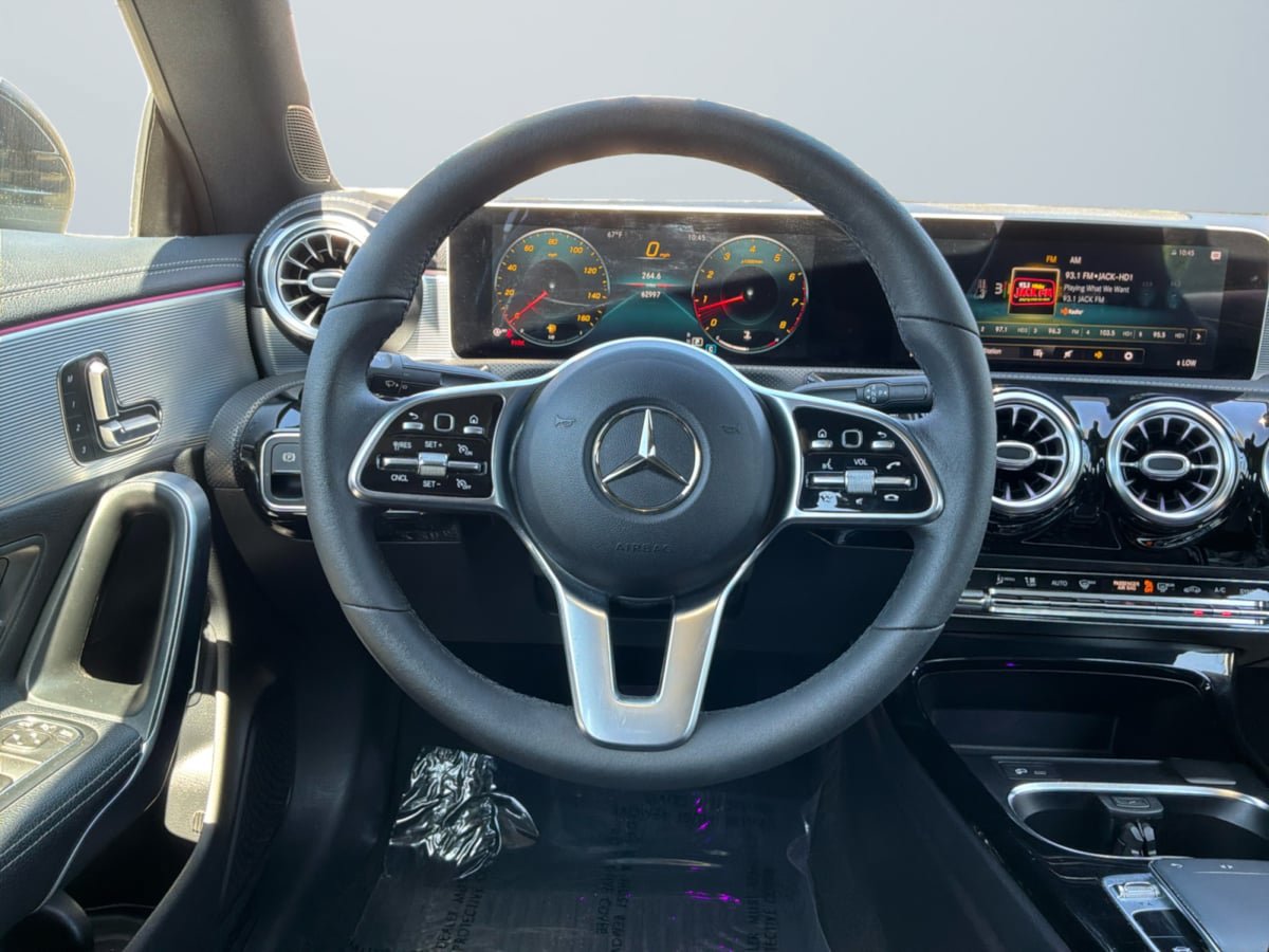 Used 2020 Mercedes-Benz CLA 250 image 11