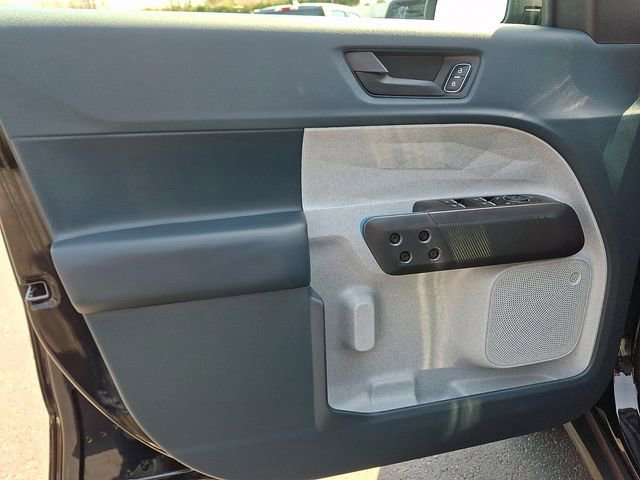 Used 2025 Ford Maverick XLT image 15