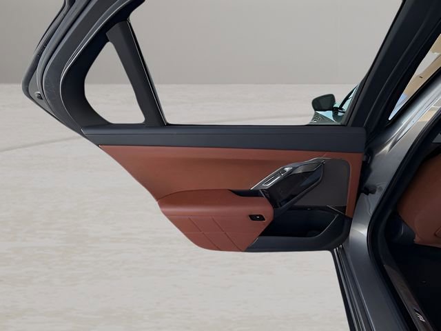 Used 2023 BMW 740i 740i w/ Executive Package image 28