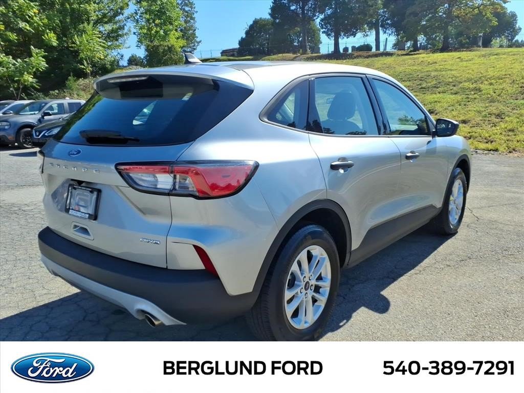 Used 2022 Ford Escape S AWD/4WD image 5