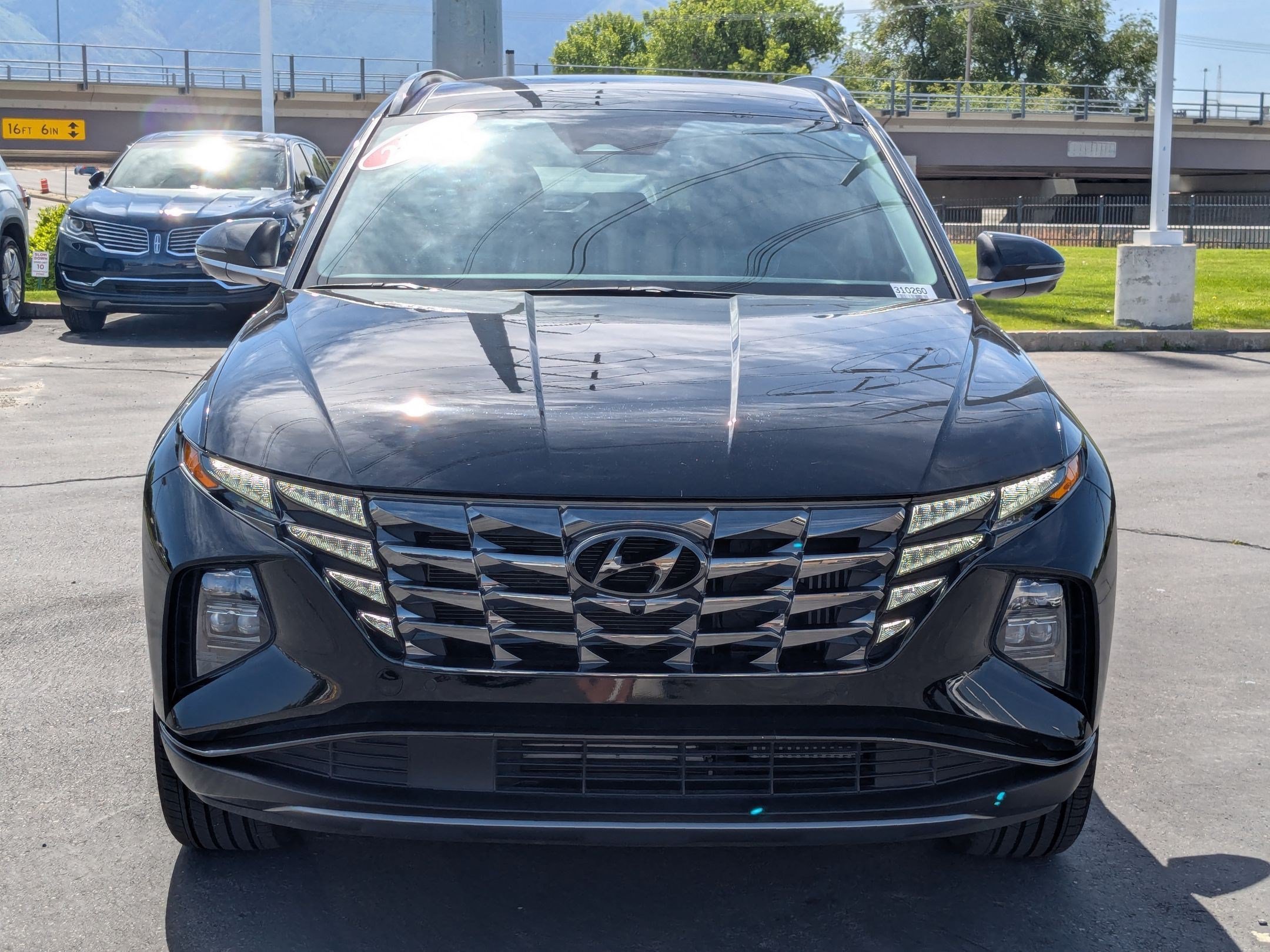 Used 2024 Hyundai Tucson Limited AWD/4WD image 9