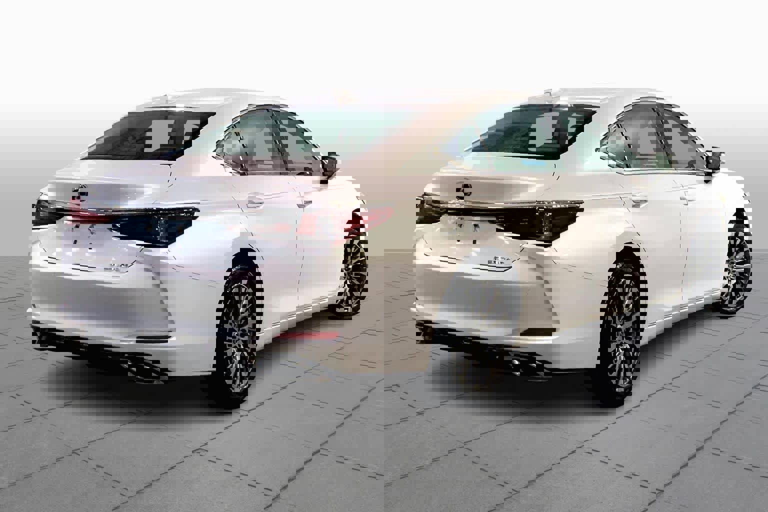 Used 2019 Lexus ES 350 image 13