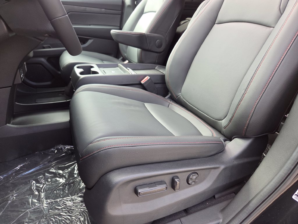 New 2026 Honda Odyssey Sport-L image 32