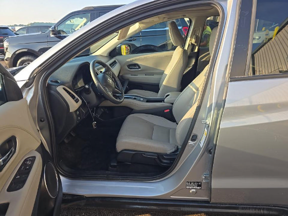 Used 2021 Honda HR-V EX-L image 11