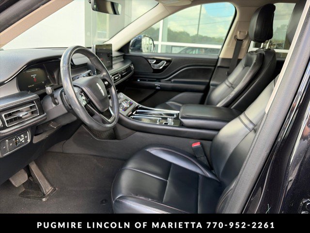 Used 2020 Lincoln Aviator AWD w/ Class IV Trailer Tow Package image 3