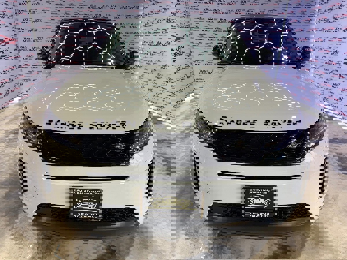 Used 2023 Land Rover Range Rover Evoque S image 4