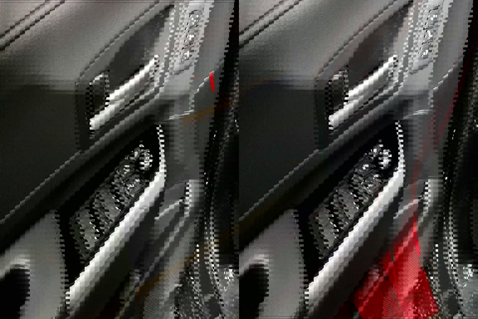 New 2025 Toyota Sienna Platinum image 20