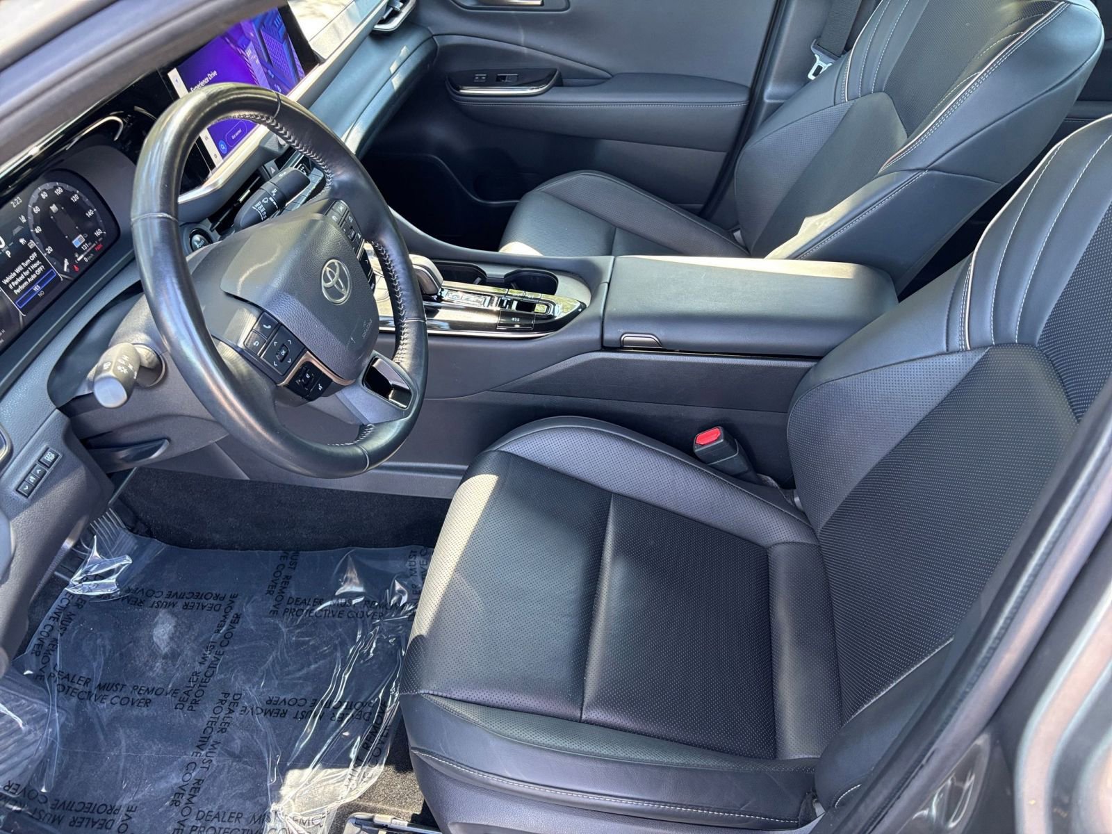 Used 2025 Toyota Crown XLE image 28