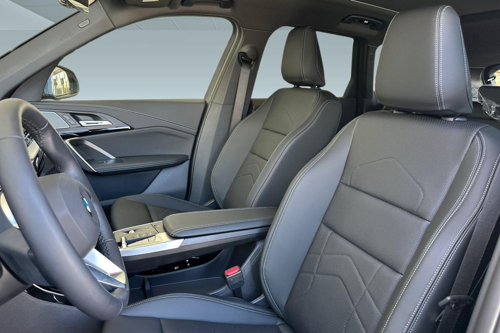 New 2027 BMW X1 xDrive28i AWD/4WD image 5