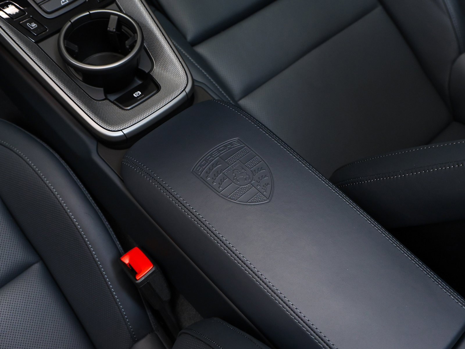 Used 2025 Porsche 911 Carrera image 45