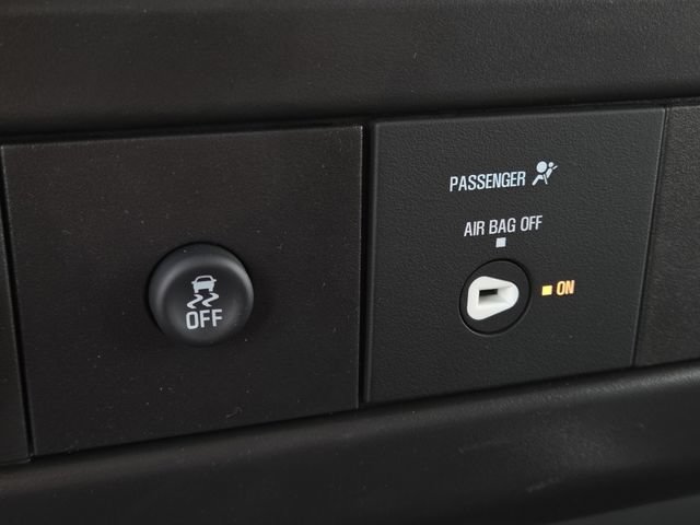 New 2026 Chevrolet Express 2500 w/ Driver Convenience Package RWD image 8