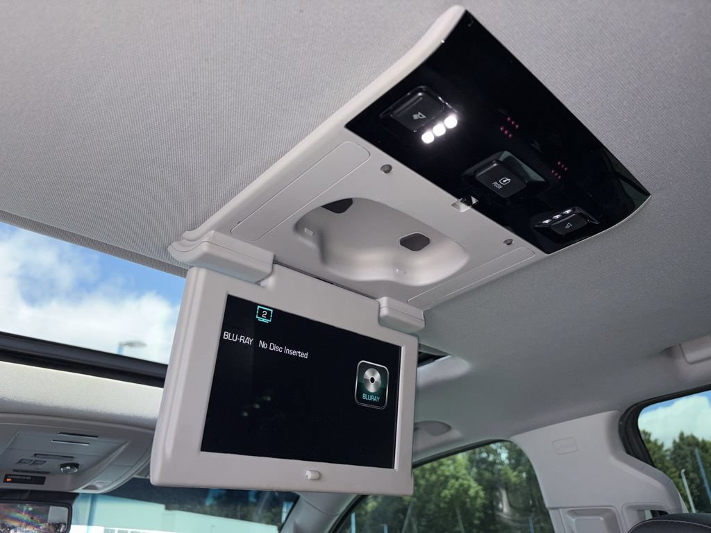 Used 2018 Chevrolet Tahoe Premier RWD image 24