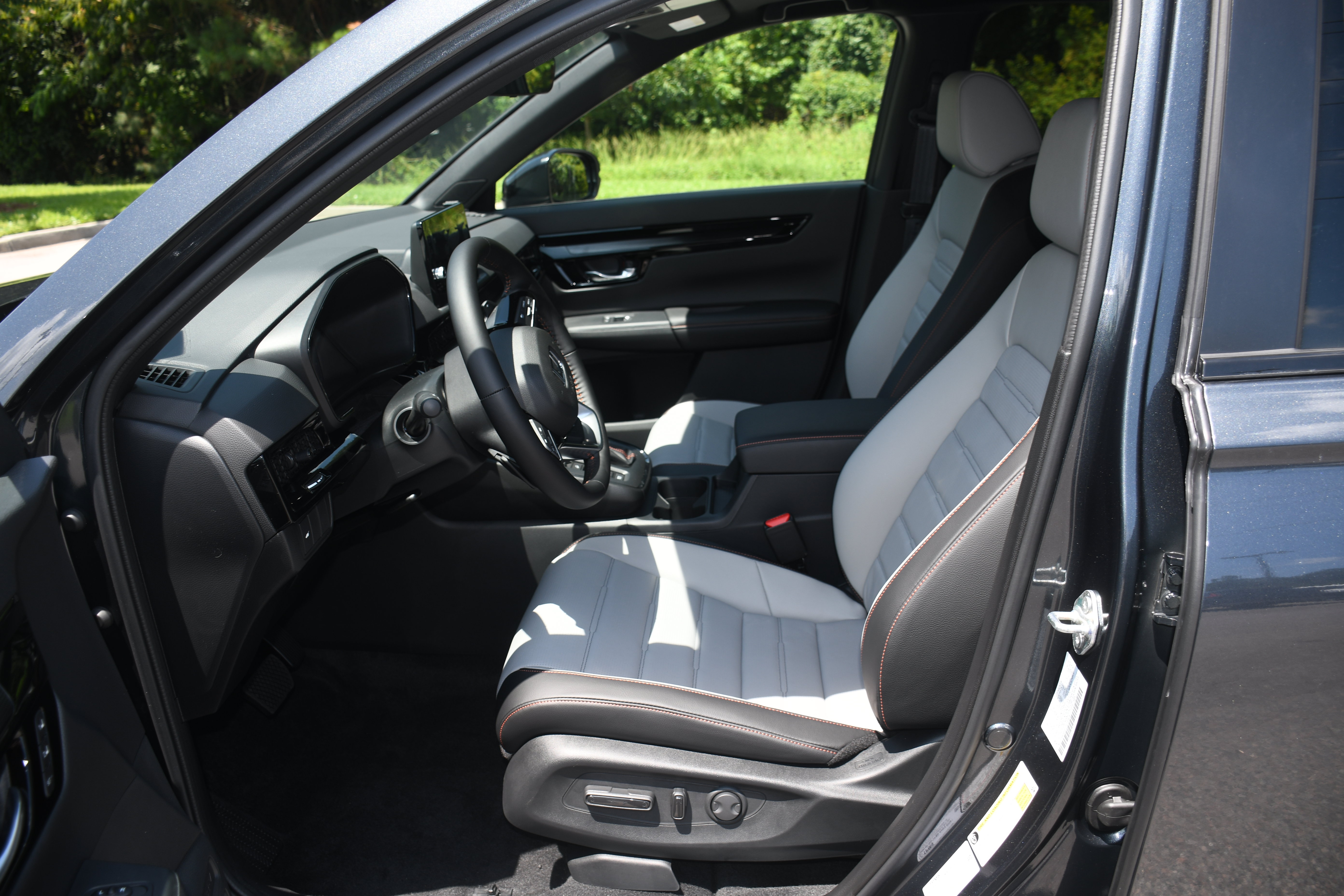 New 2026 Honda CR-V Sport Touring image 3
