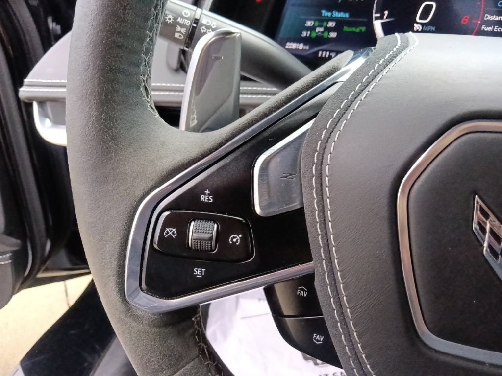 Used 2021 Chevrolet Corvette Stingray Premium Cpe w/ Z51 Performance Package RWD image 21
