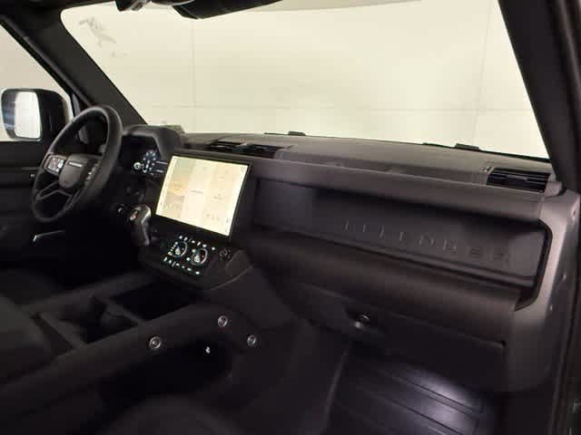 New 2026 Land Rover Defender 110 S AWD/4WD image 14