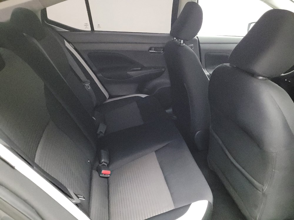 Used 2021 Nissan Versa SV FWD image 19