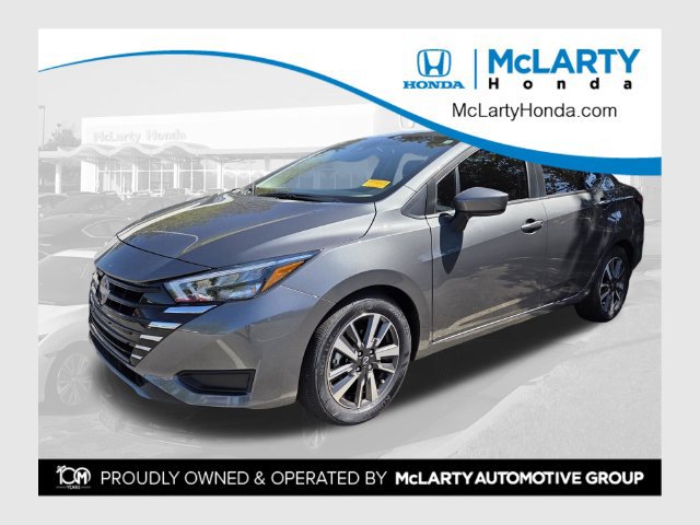 Used 2025 Nissan Versa SV w/ Trunk Package