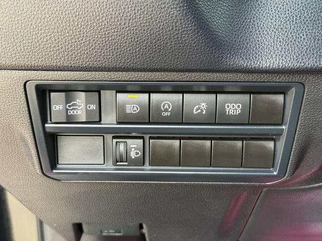 Used 2025 Toyota Tundra SR5 AWD/4WD image 23
