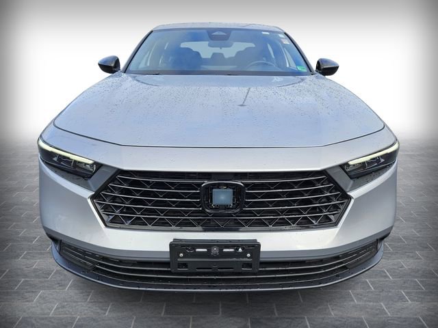 Used 2024 Honda Accord Sport image 2