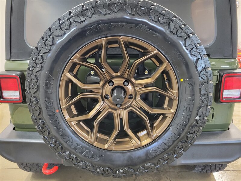 Used 2020 Jeep Wrangler Unlimited Sport AWD/4WD image 16