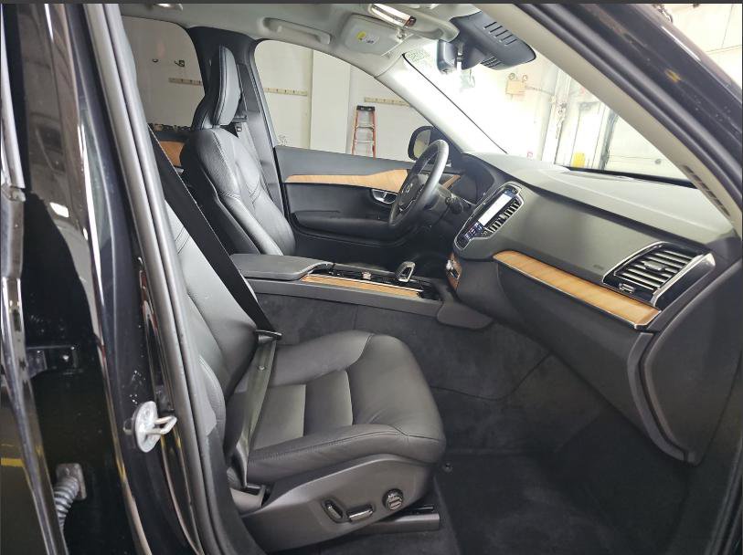 Used 2024 Volvo XC90 T8 Plus AWD/4WD image 15