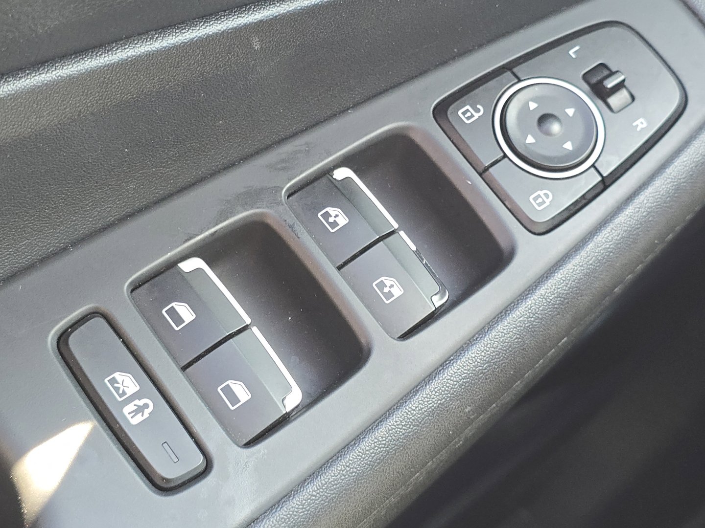 Used 2023 Hyundai Santa Fe XRT image 28