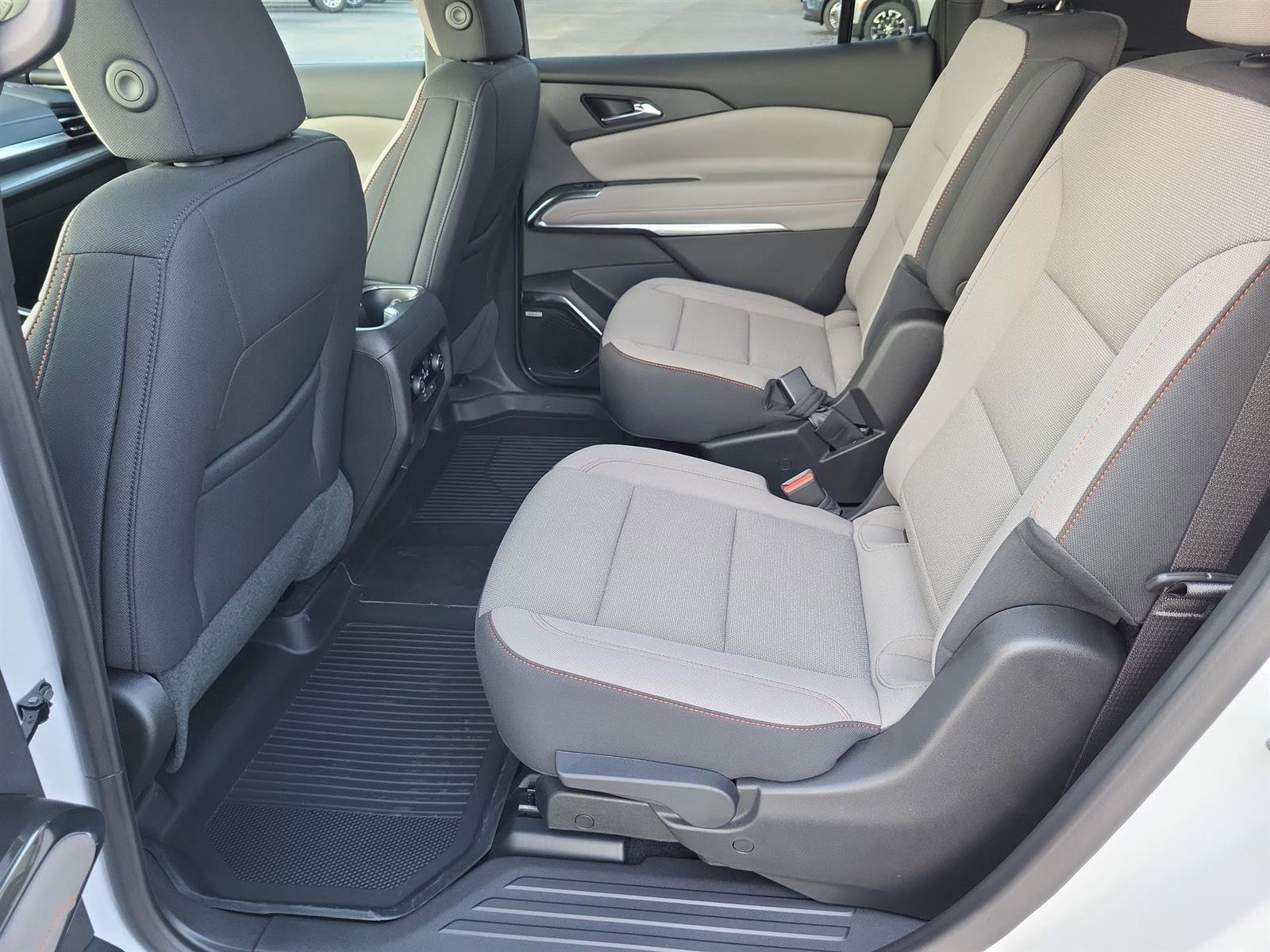 New 2025 Chevrolet Traverse LT w/ Enhanced Driving Package image 23