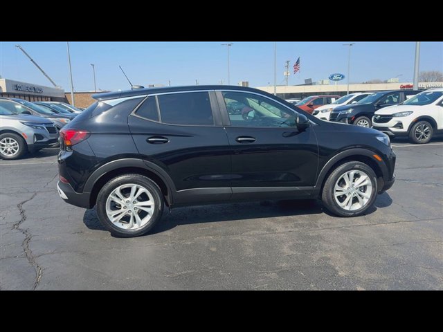Used 2023 Buick Encore GX Preferred w/ Cold Weather Comfort Package image 9