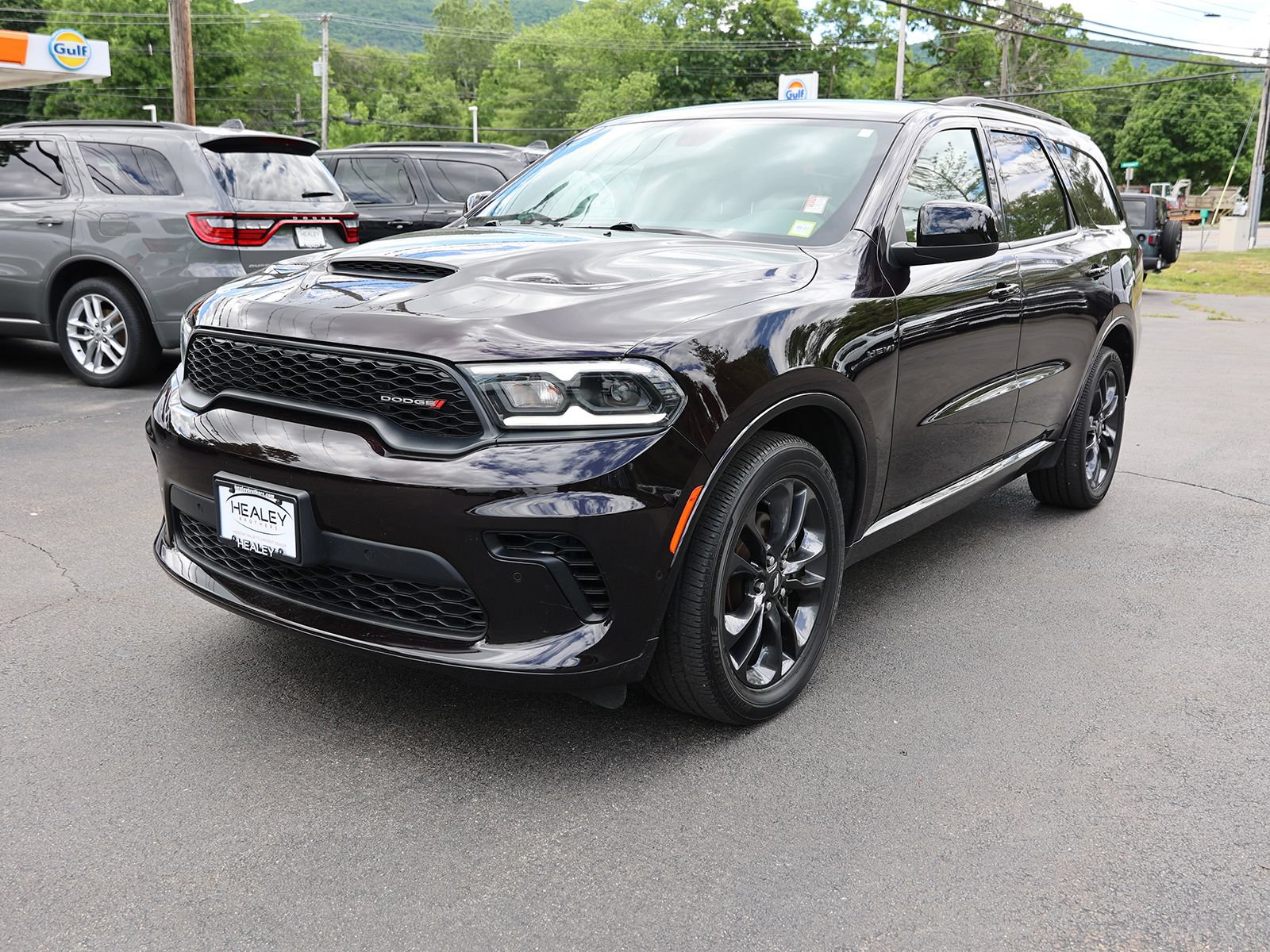 Used 2024 Dodge Durango R/T w/ Blacktop Package AWD/4WD image 3