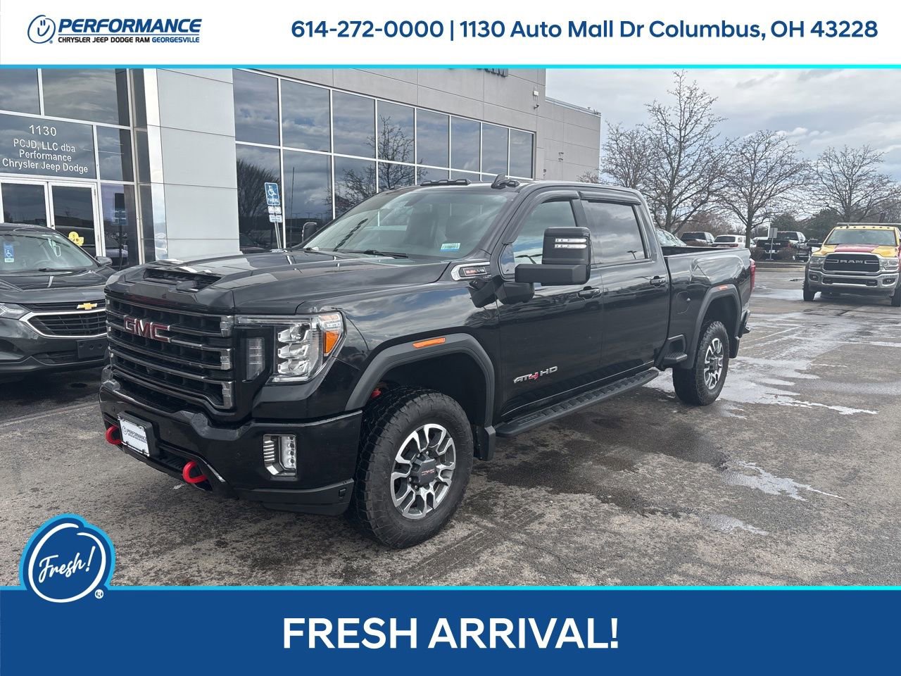 Used 2022 GMC Sierra 2500 AT4 w/ AT4 Preferred Package image 8