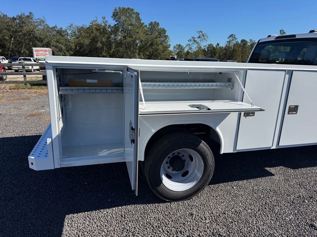 New 2025 Ford F450 XL image 22