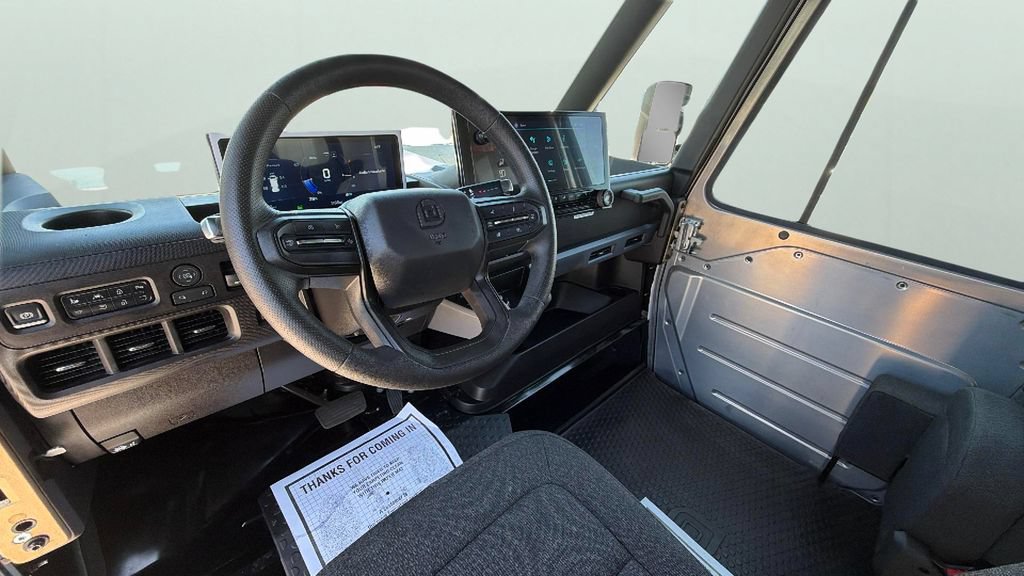Used 2024 Chevrolet Brightdrop 400 w/ Commercial Equipment Package AWD/4WD image 18