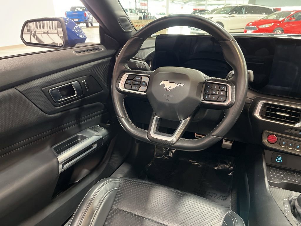 Used 2024 Ford Mustang Premium image 13