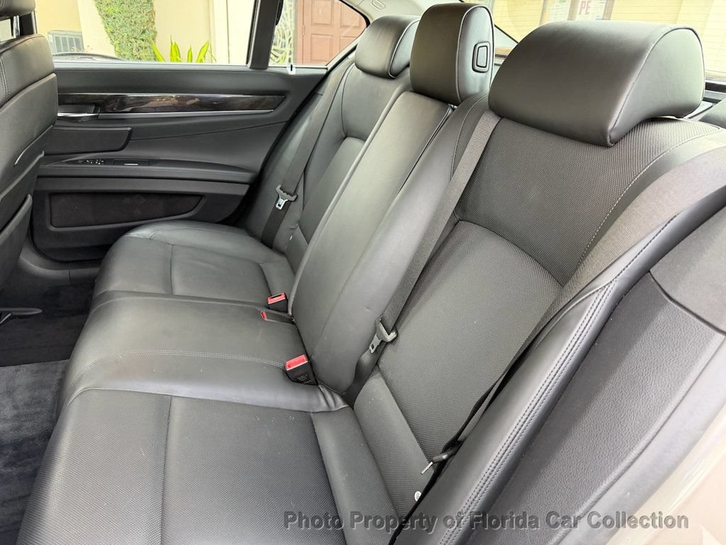 Used 2011 BMW 750i RWD image 10