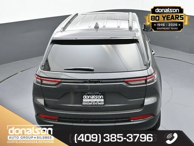 New 2025 Jeep Grand Cherokee Laredo RWD image 19
