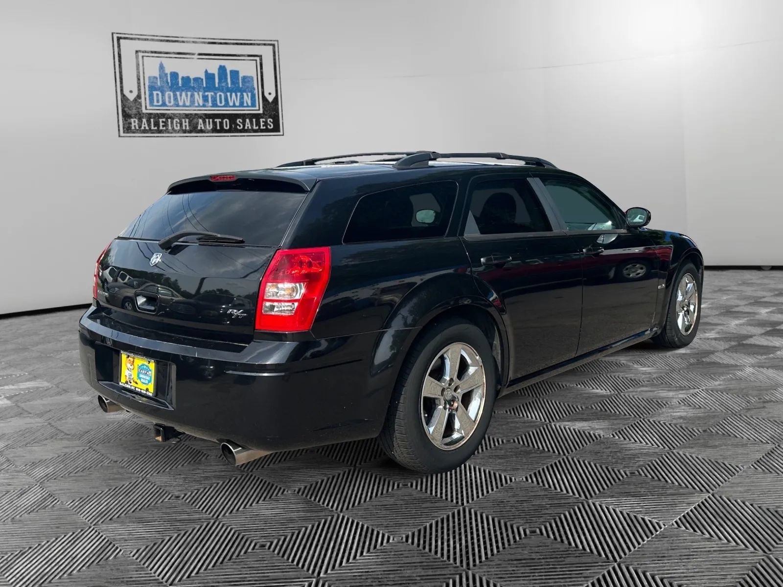 Used 2007 Dodge Magnum R/T w/ Convenience Group II RWD image 6