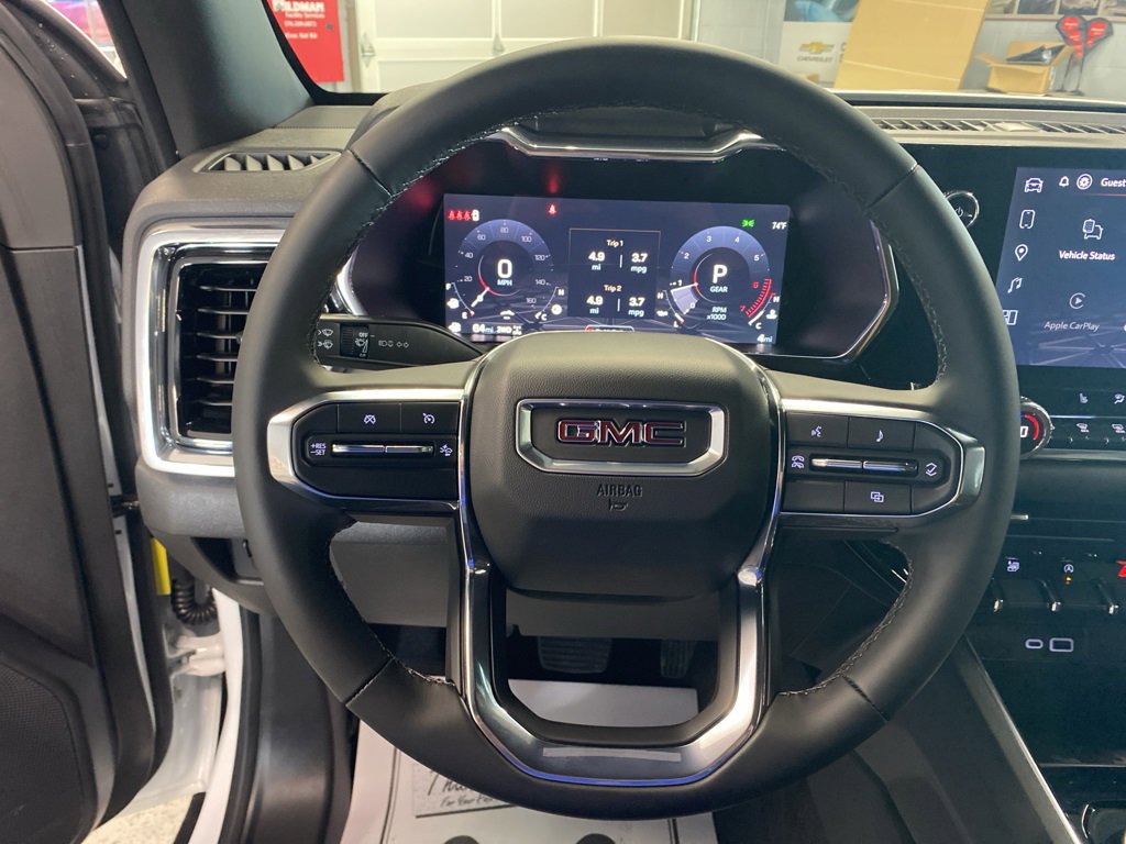 New 2025 GMC Canyon Elevation w/ Convenience Package image 18