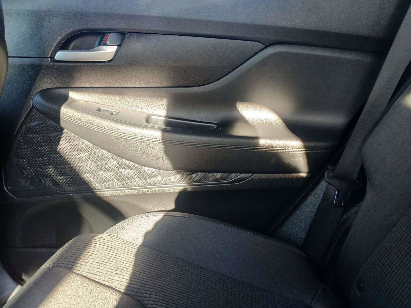 Used 2020 Hyundai Santa Fe SEL image 15