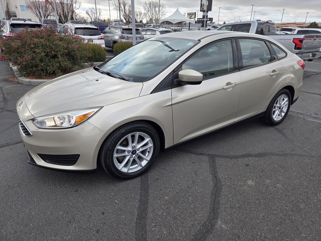 Used 2018 Ford Focus SE image 7