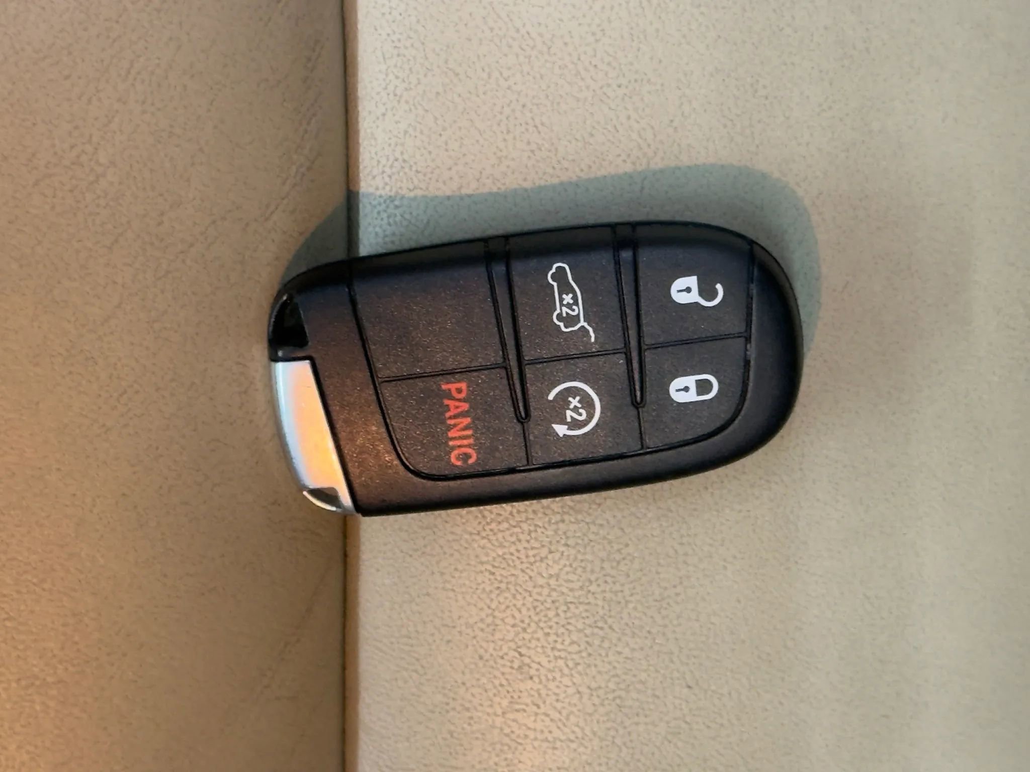 Used 2017 Jeep Grand Cherokee Limited RWD image 47