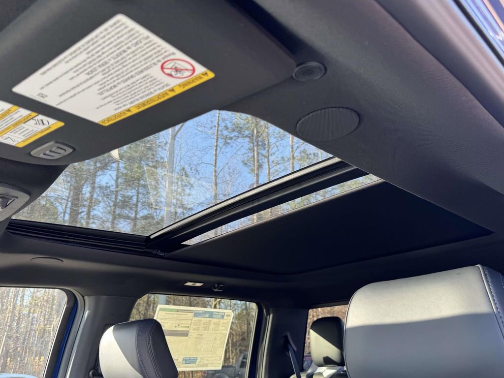 New 2026 Ford F350 Platinum w/ FX4 Off-Road Package image 20