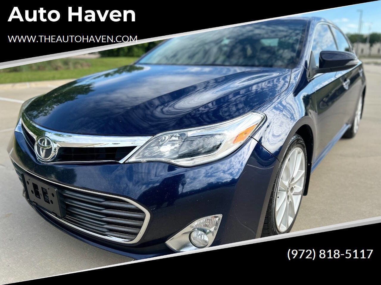 Used 2013 Toyota Avalon XLE Touring FWD image 1